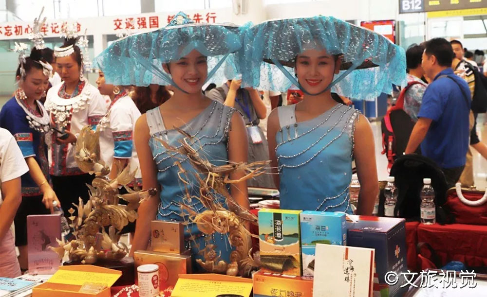 搭乘首發(fā)高鐵，海真珠珍珠粉抵達東方明珠